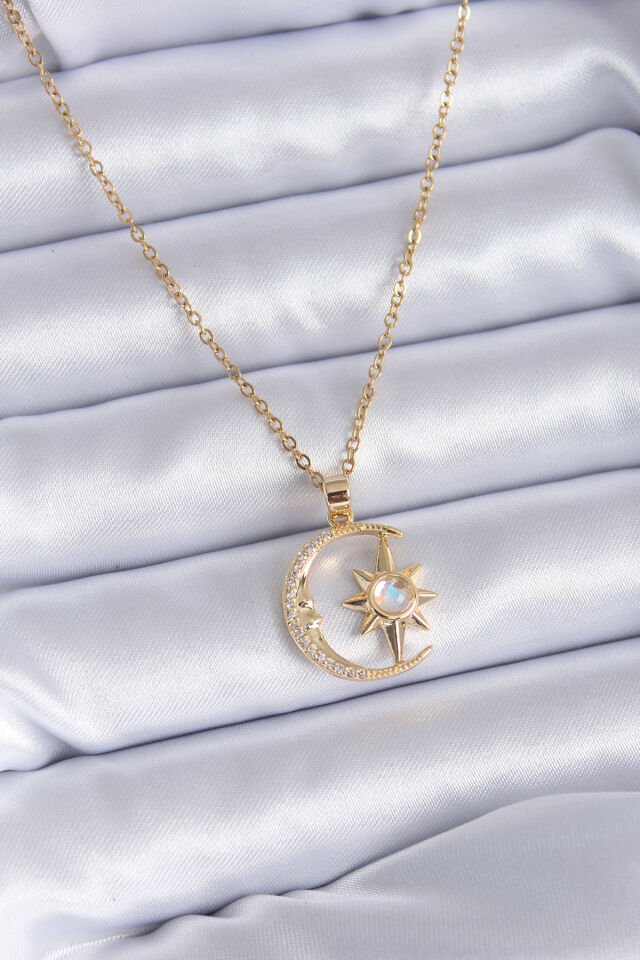 316L Çelik Gold Renk Zirkon Taşlı Ay Yıldız Model Kadın Kolye