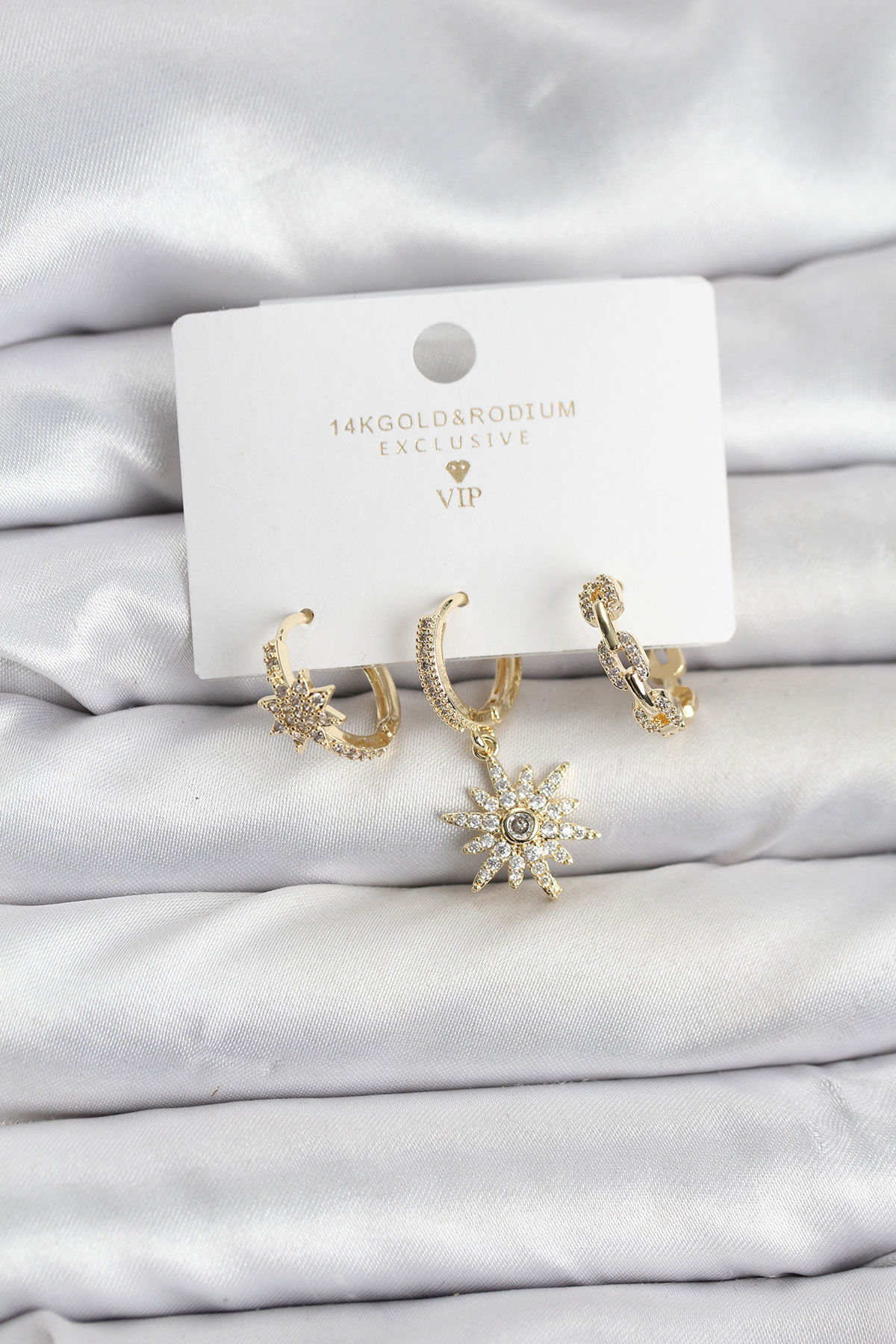 Pirinç Gold Renk Kutup Yıldızı Model 3'lü Kadın Küpe Seti