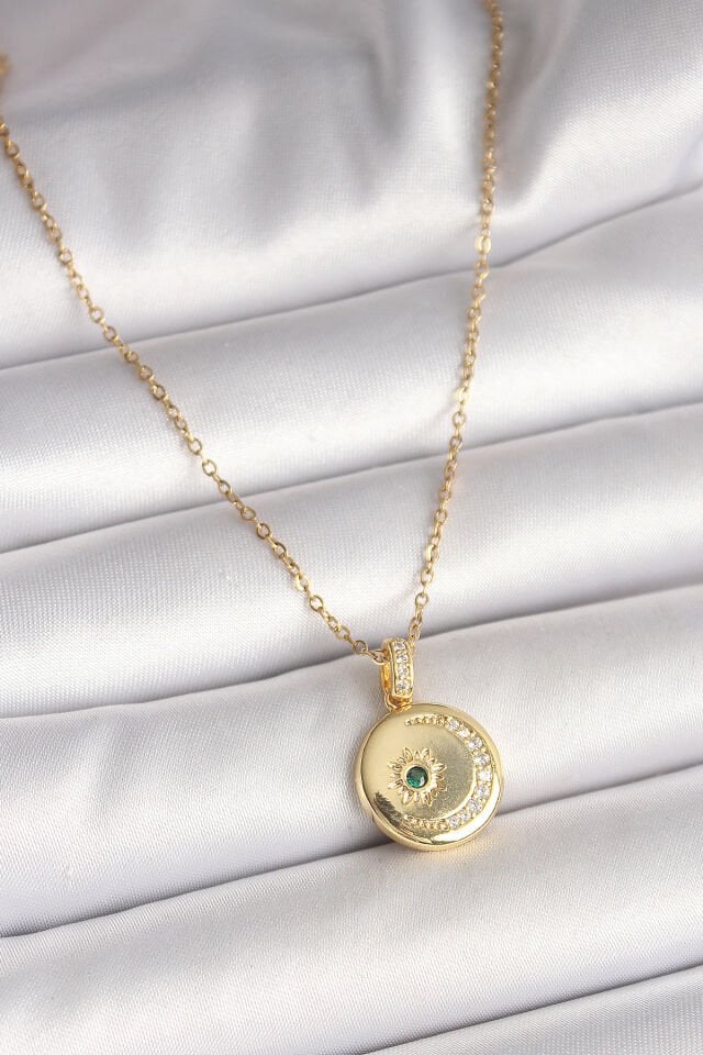 316L Çelik Gold Renk Zincir Zirkon Taş İşlemeli Hilal Yıldız İşlemeli Madalyon Model Kadın Kolye