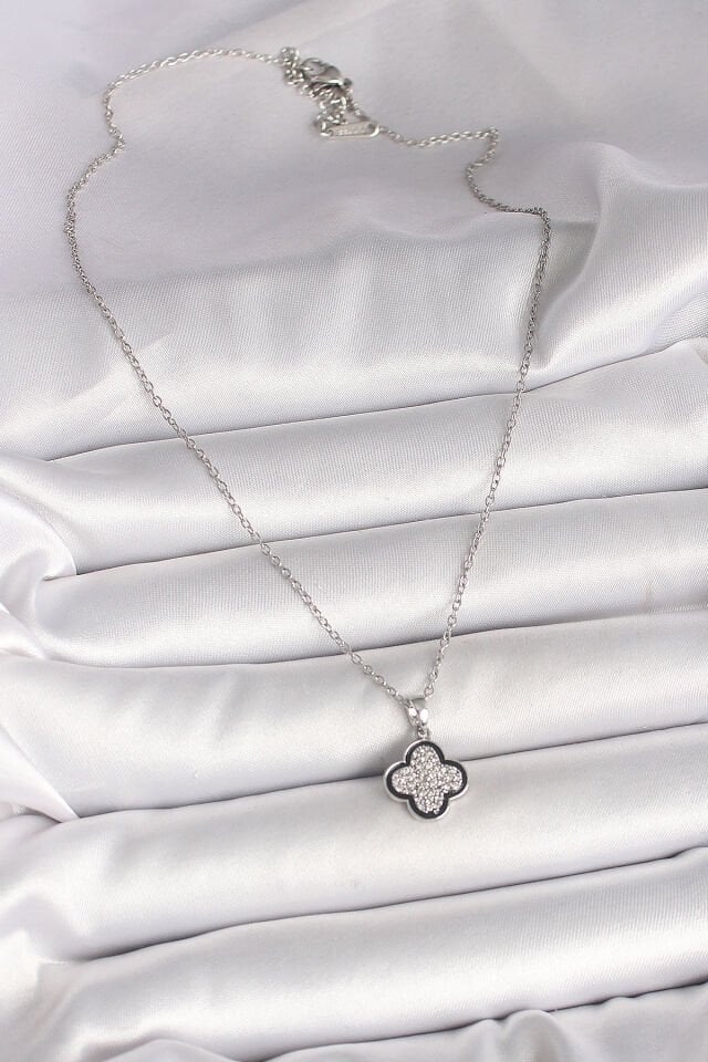 316L Çelik Gümüş Renk Zincir Zirkon Taşlı Yonca Model Kadın Kolye