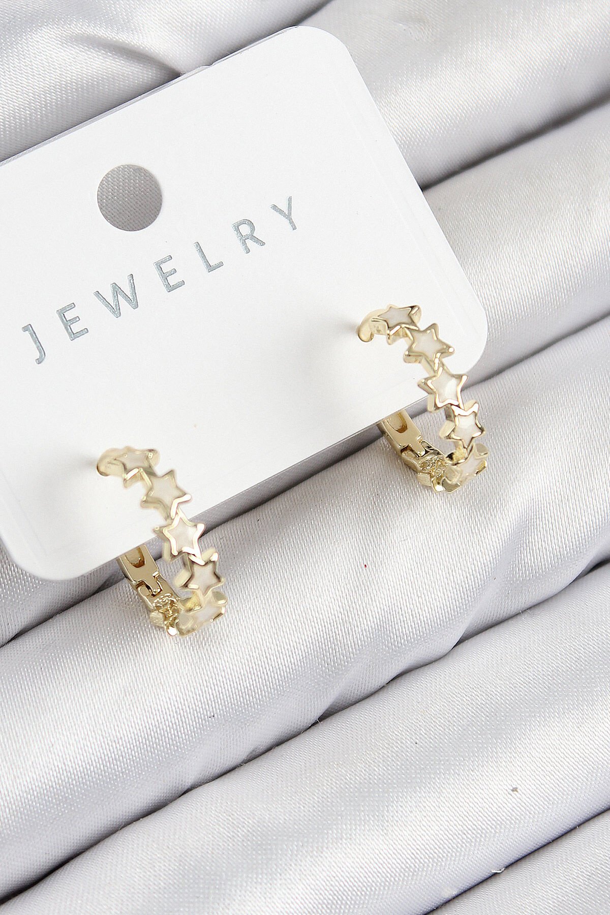 Pirinç Zirkon Taşlı Yıldız Model Gold Renk Kadın Küpe