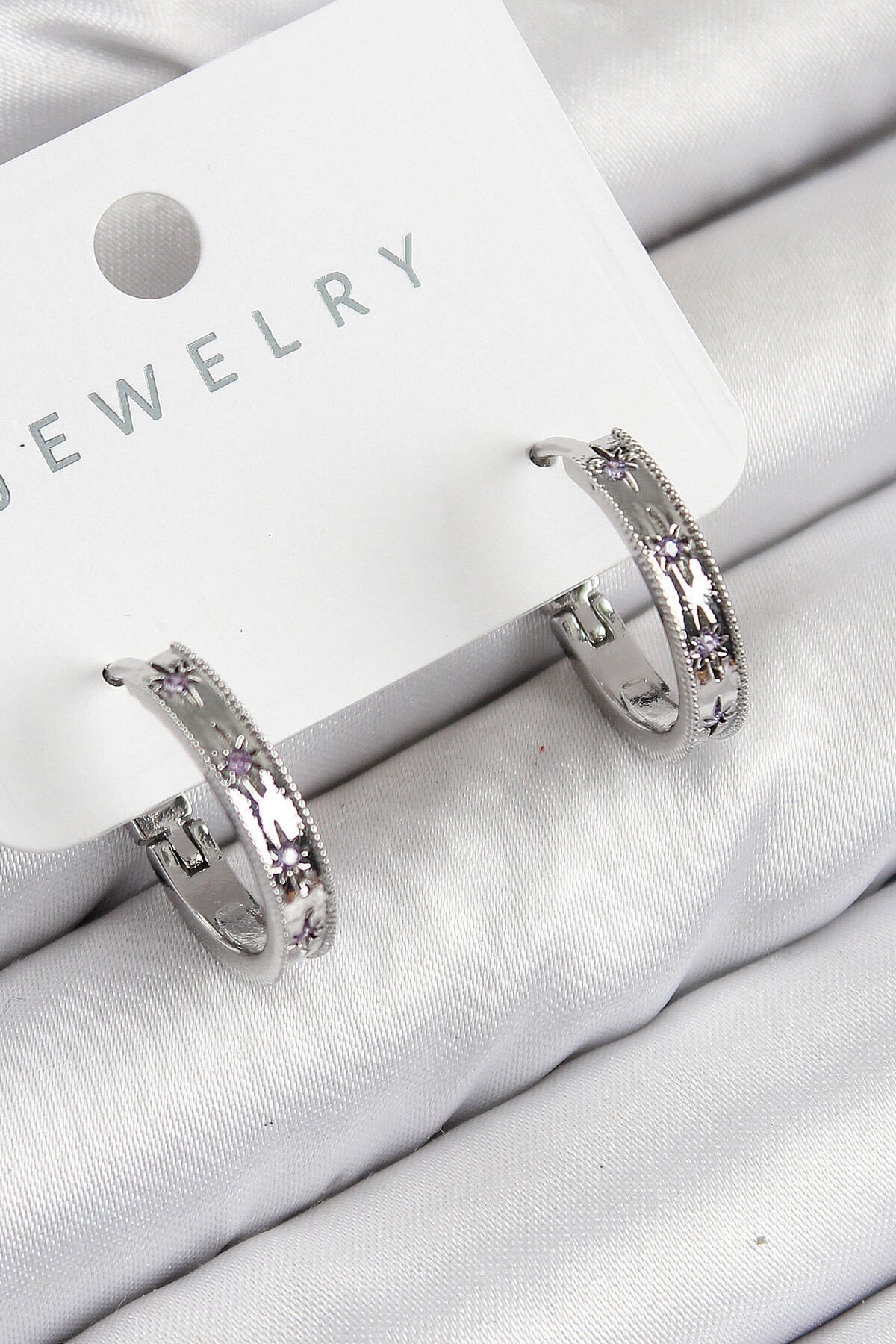 Pirinç Zirkon Taşlı Halka Model Gümüş Renk Kadın Küpe