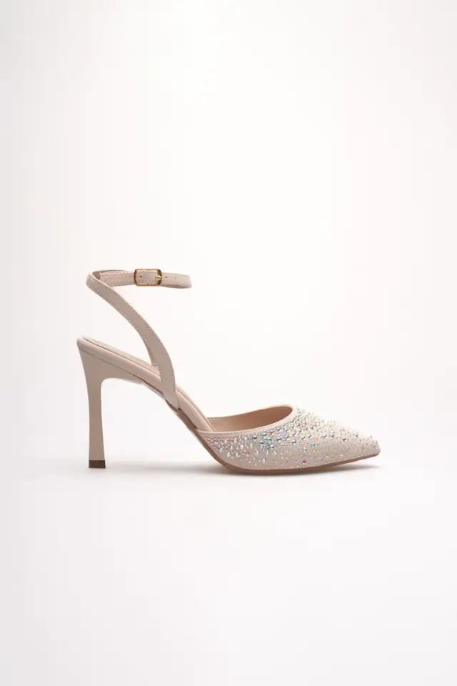 Kadın Bej Taşlı Topuklu Ayakkabı TR08MS22B