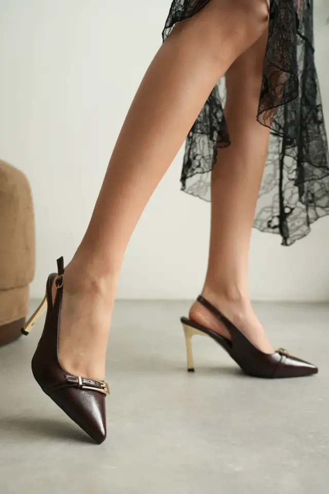 Kadın Acı Kahve Tokalı Topuklu Ayakkabı TR08MS34C