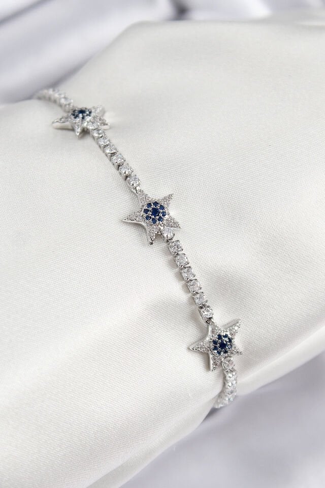 Pirinç Zirkon Taşlı Yıldız Model Gümüş Renk Kadın Bileklik