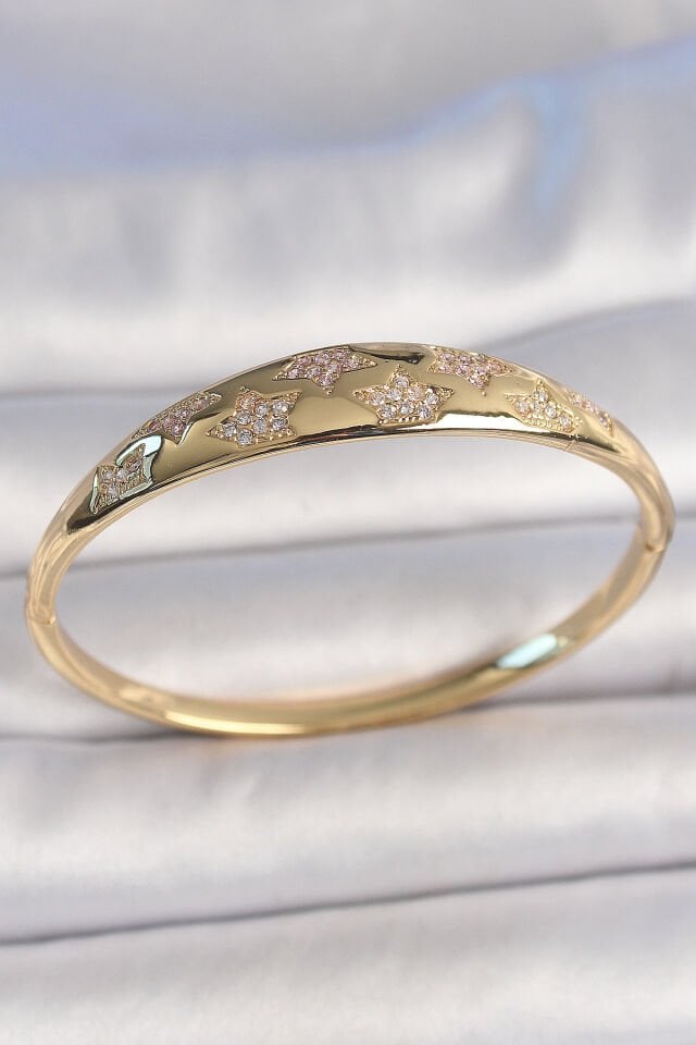 Pirinç Gold Renk Zirkon Taşlı Yıldız İşlemeli Kadın Kelepçe