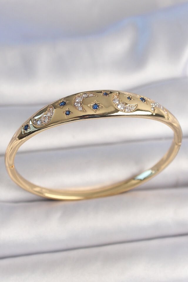 Pirinç Gold Renk Zirkon Taşlı Hilal İşleme Mavi Taşlı Yıldız Detay Kadın Kelepçe