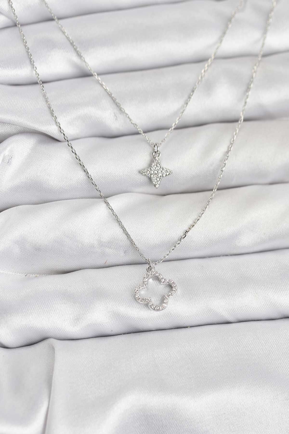 Pirinç Gümüş Renk Yonca Model 2'li Kadın Kolye