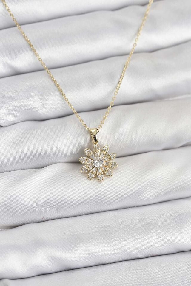 Pirinç Gold Renk Çiçek Model Kadın Kolye