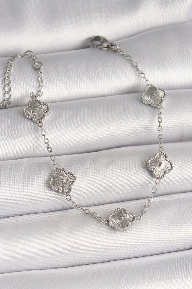 316L Çelik Gümüş Renk İşlemeli Baby Boy Yonca Model Kadın Bileklik