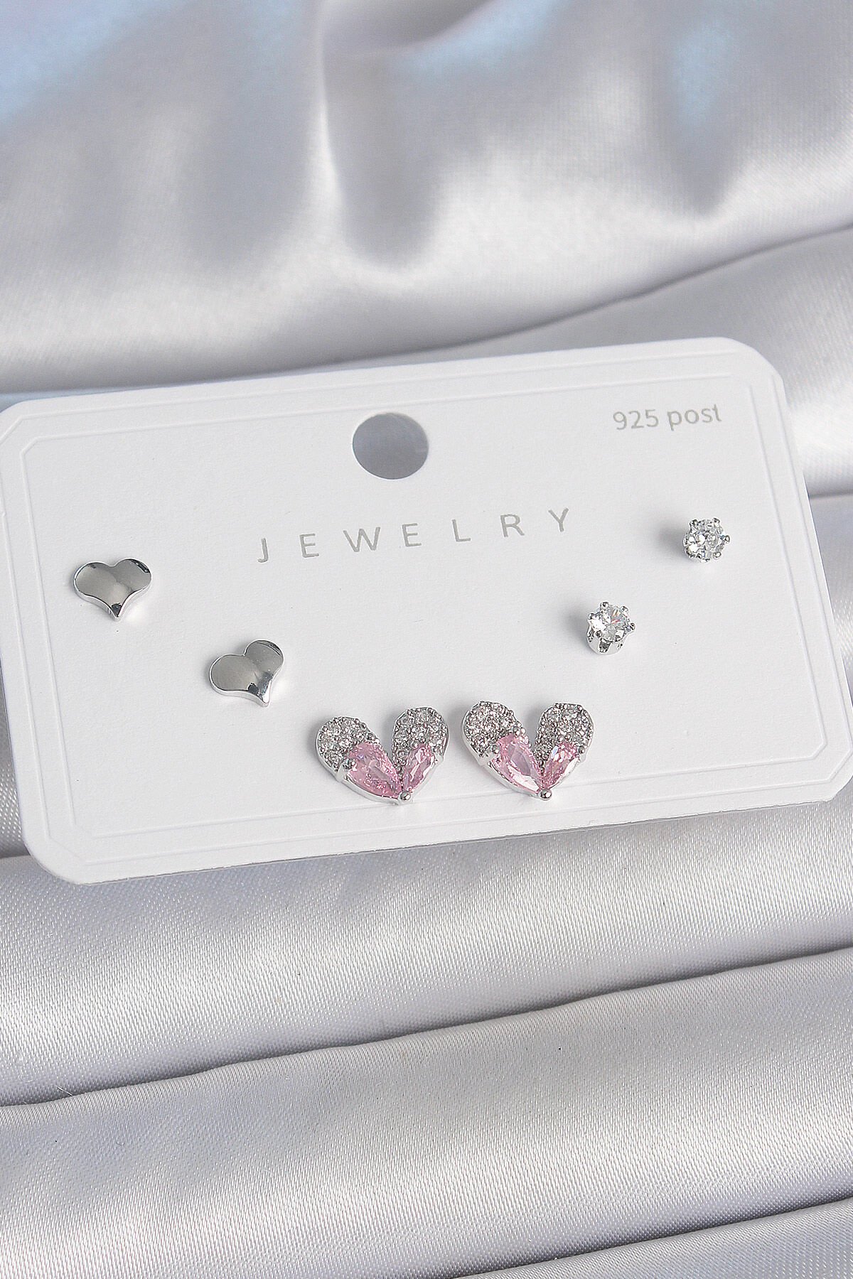 Pirinç Gümüş Renk Pembe Zirkon Taşlı Kalp Model 925 Ayar Gümüş Çivi Kadın Küpe Seti