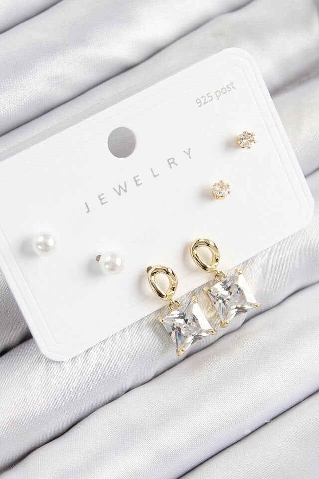 Pirinç Zirkon Taşlı Sallantılı Kare Model Gold Renk 925 Ayar Gümüş Çivi Kadın Küpe Set