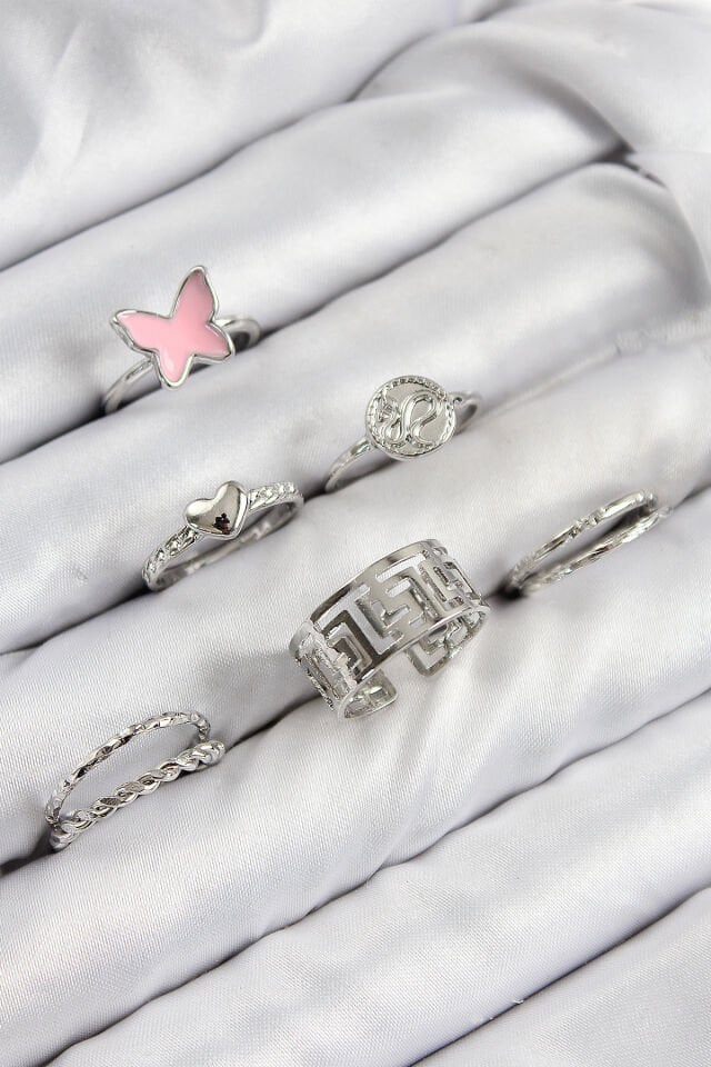 Pirinç Kelebek Ve Kalp Model Gümüş Renk Kadın Yüzük Kombin Set