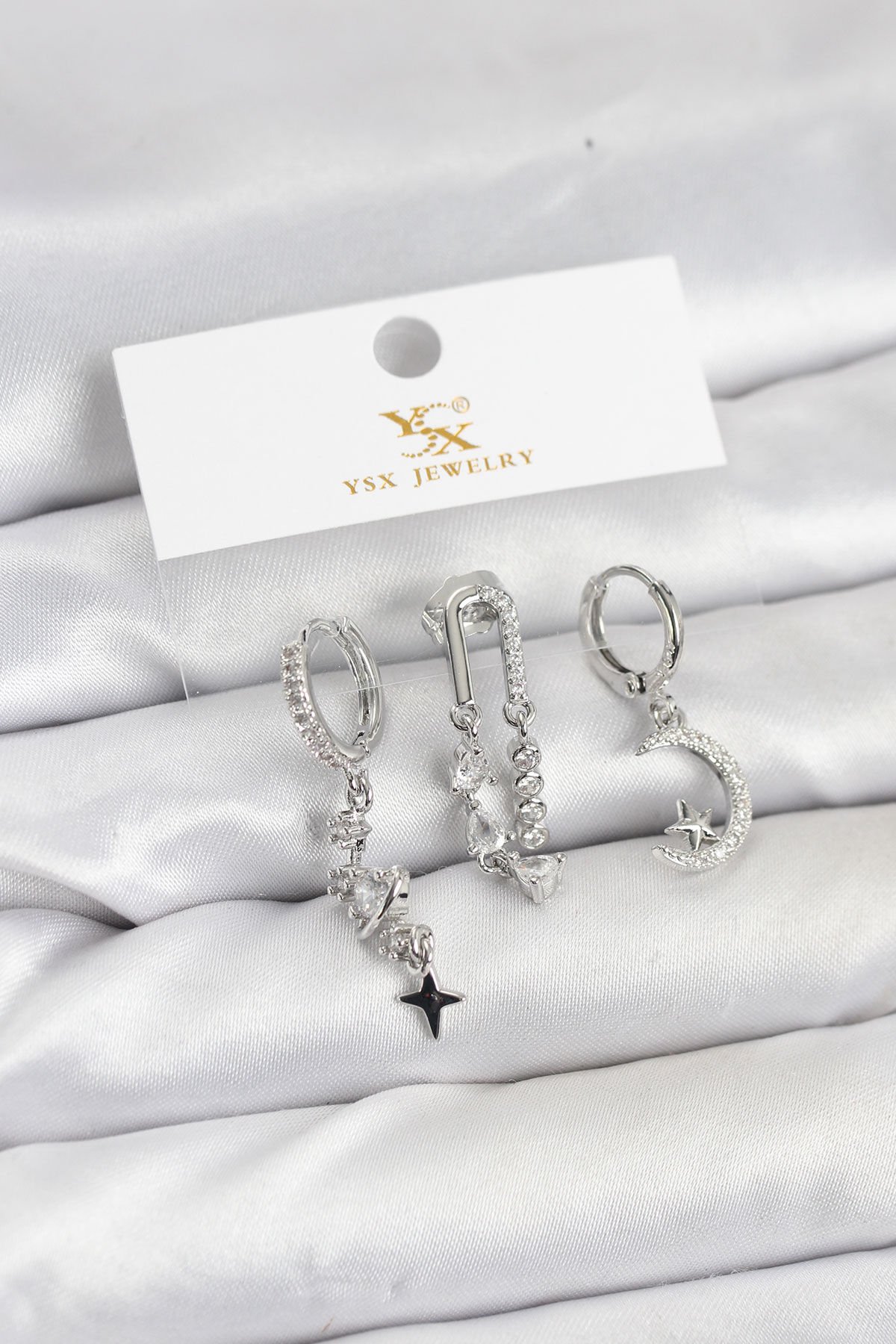 Pirinç Gümüş Renk Zirkon Taşlı Uzay Model YSX Trio Küpe Seti