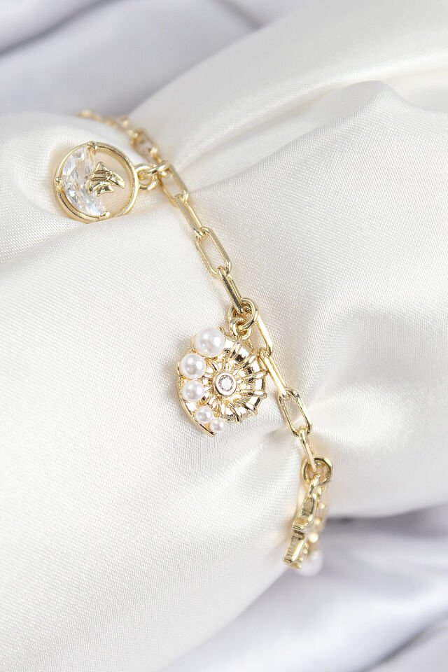 Pirinç Zirkon Taşlı Deniz Kabuğu Model Gold Renk Kadın Bileklik