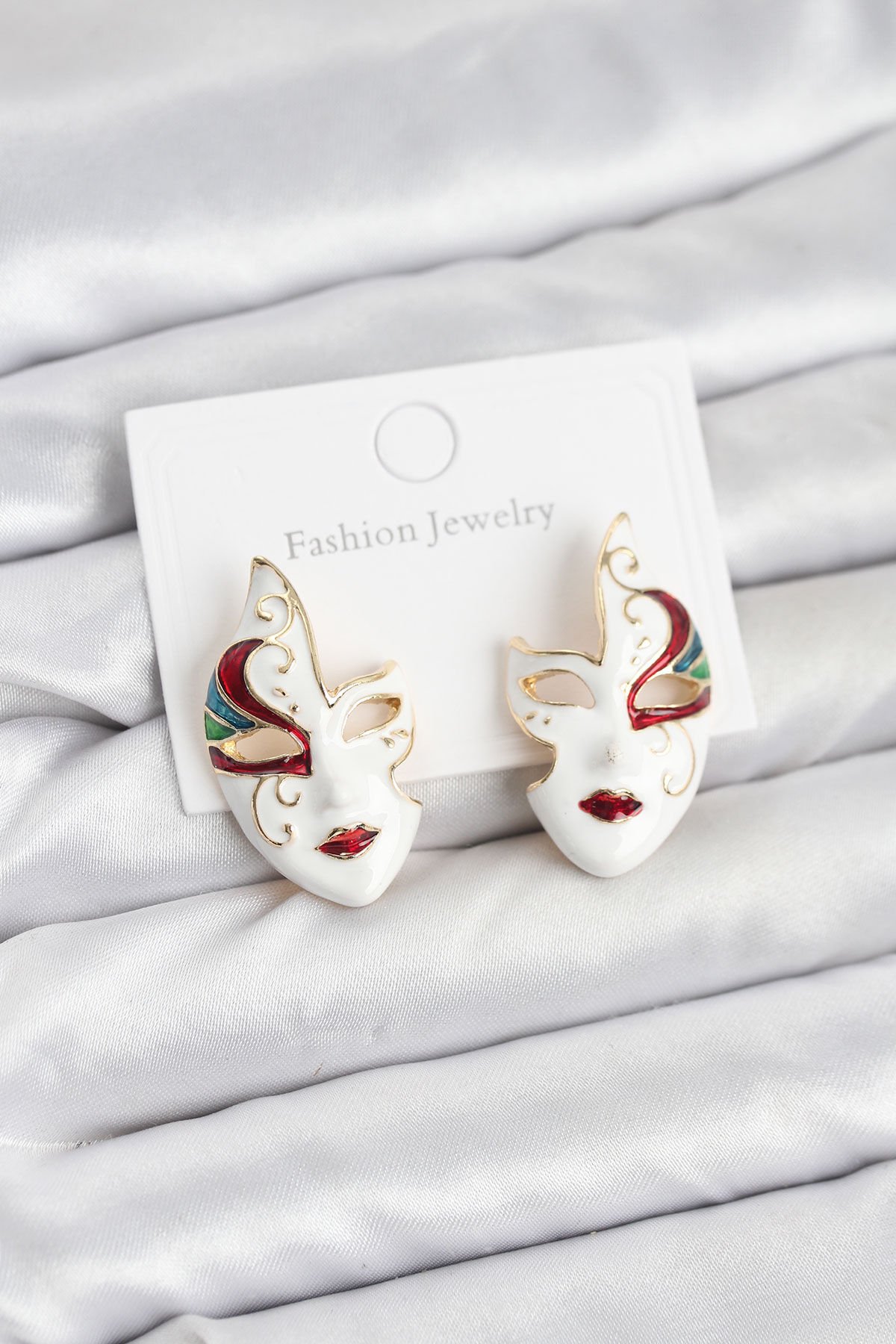 Pirinç Maske Model Kadın Küpe