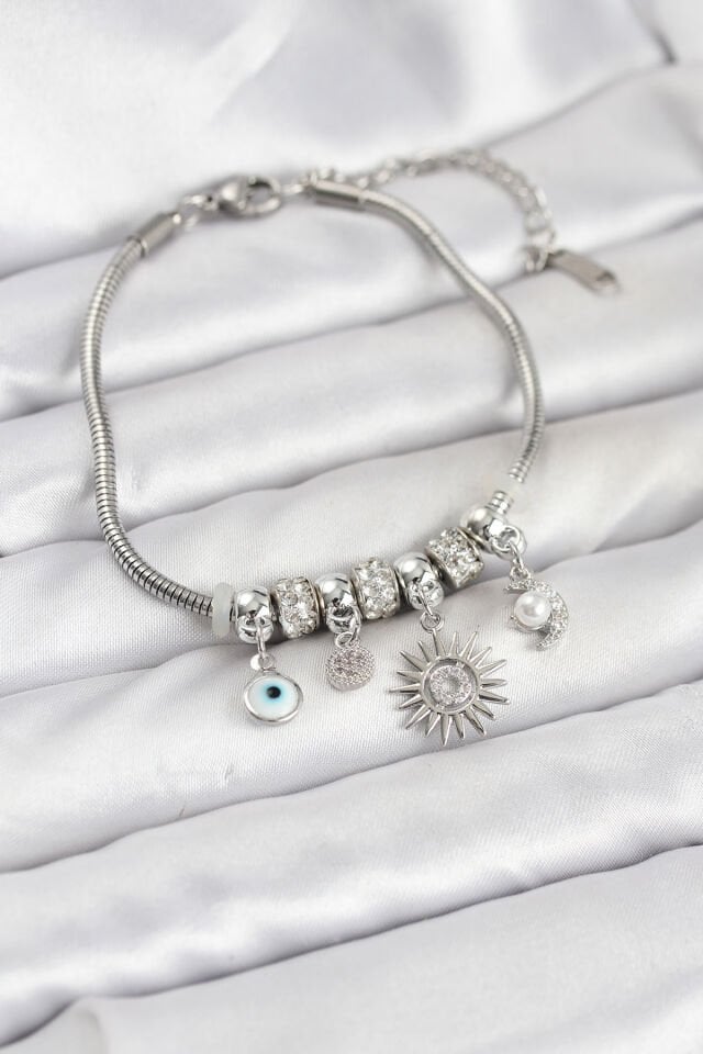 Pirinç Gümüş Renk Güneş Charmlı Kadın Bileklik