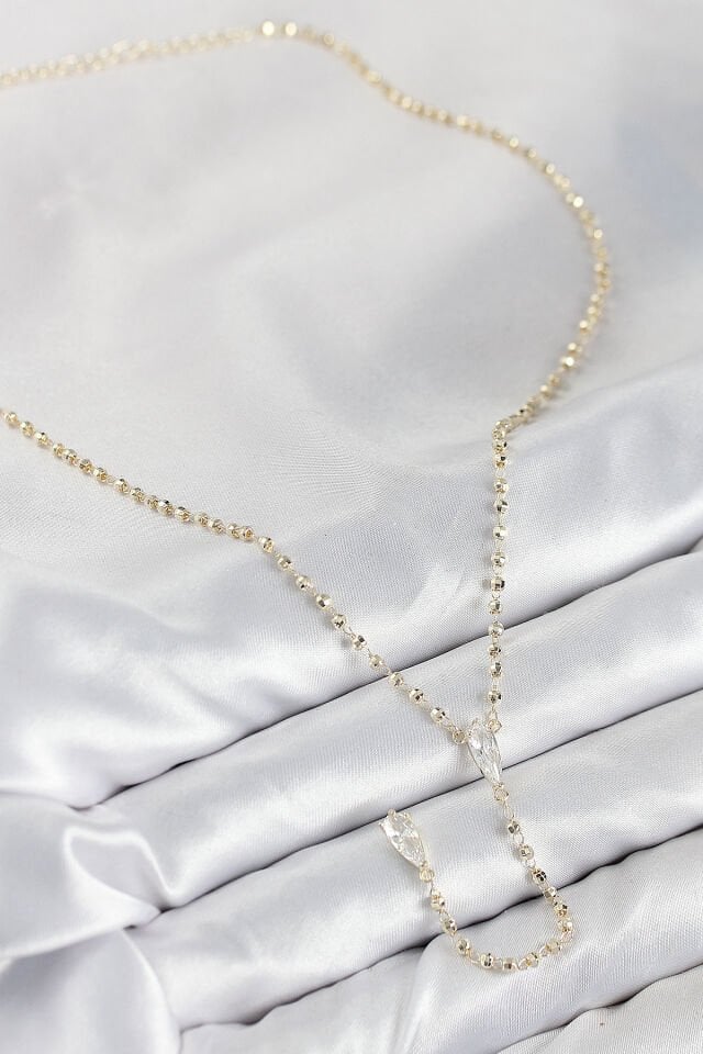 Pirinç Zirkon Taşlı Gold Renk Kadın Y Kolye