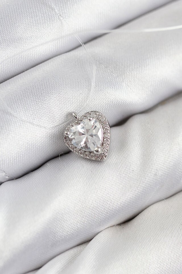 Misineli Kalp Model Gümüş Renk Hayalet Kolye