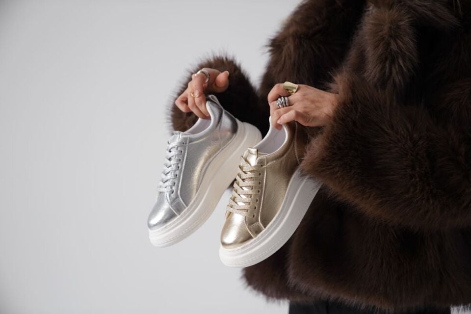 Gümüş Kadın Sneaker TR01MS05B